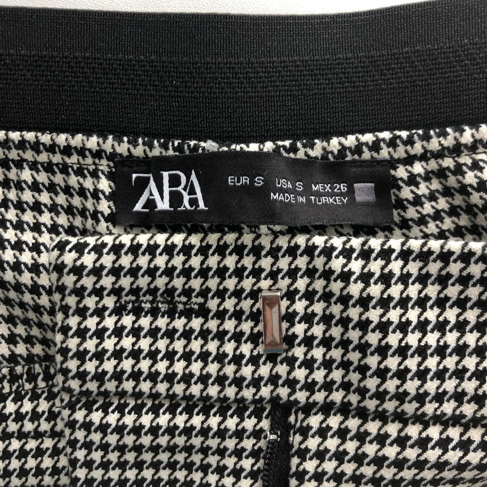 Trendy Zara Trousers